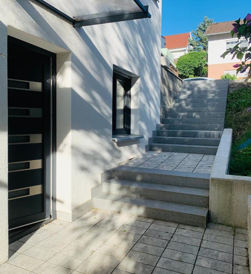 Firmen & Ferienwohnung Brecht 1 Waibstadt Exterior foto
